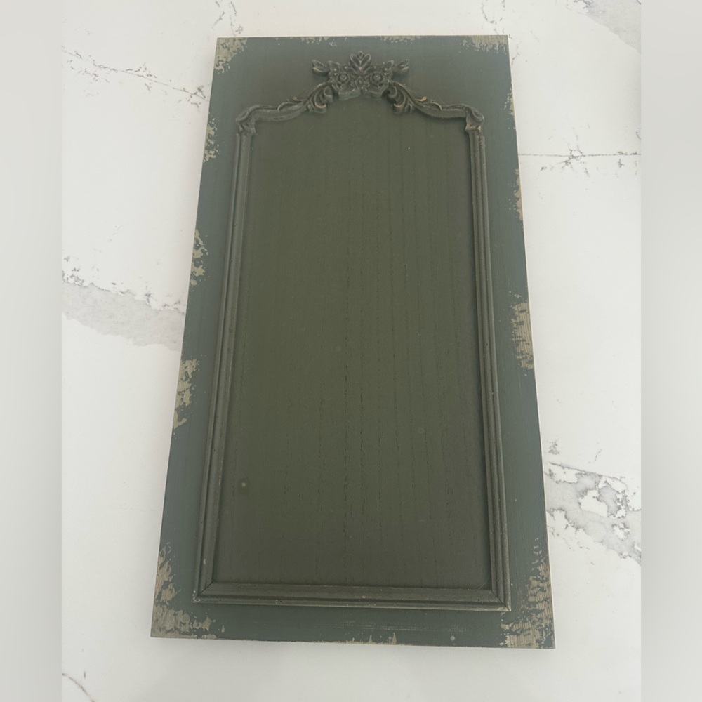 EUC❗️ Green Vintage Panel Wood Wall Decor - Picture 3 of 3